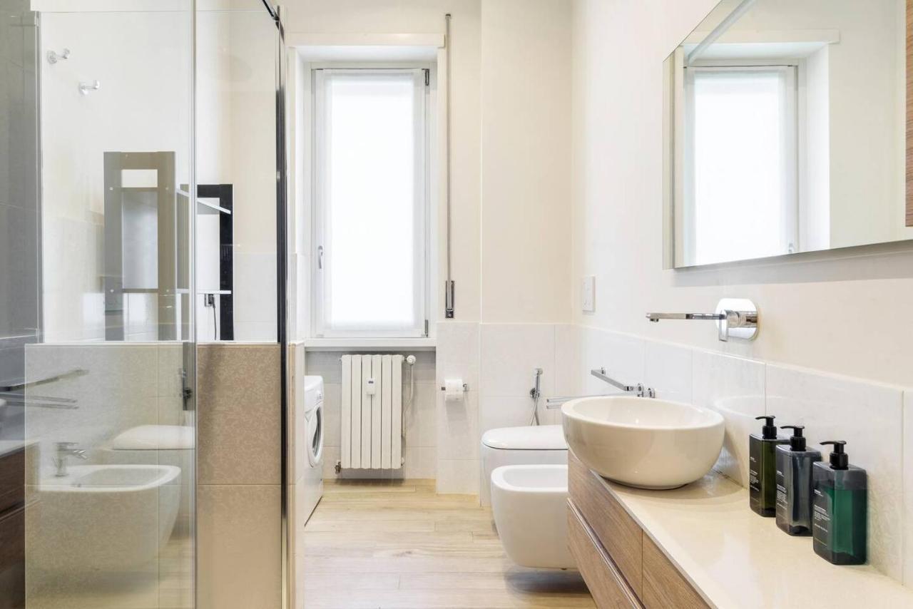 Colored And Spacious Flat Close To Navigli By Easylife Milano Esterno foto